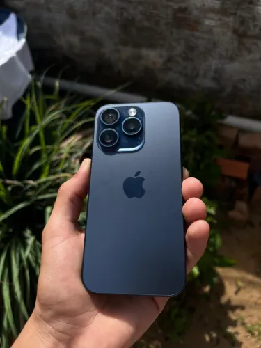 iPhone 15 pro 128gb