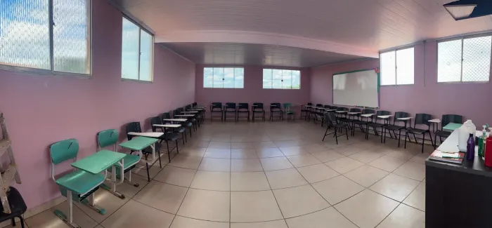 Vendo prédio pronto pra uso 