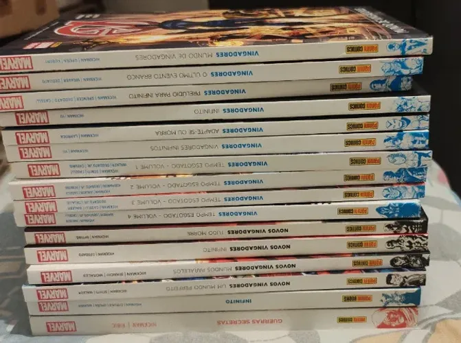 Coleção Completa Vingadores Jonathan Hickman (16 Vols)