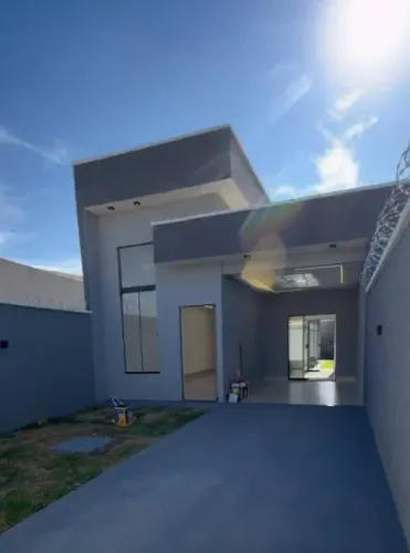 Pedreiro faz de tudo em obras