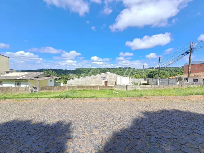 Terreno à venda, no Bairro Chapada, em PONTA GROSSA - PR