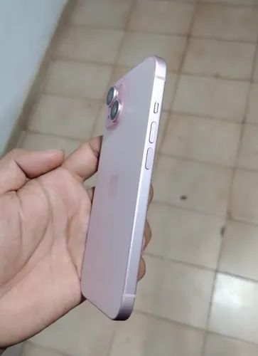 iPhone 15