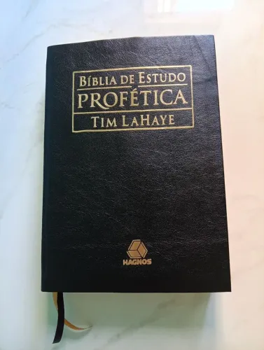 Bíblia de Estudo Profetica Tim Lahaye.