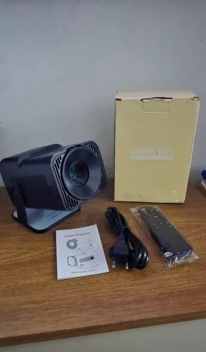 Projetor Smart HY320 full HD