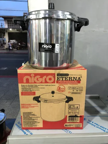 Panela de pressão Profissional 20L Nigro