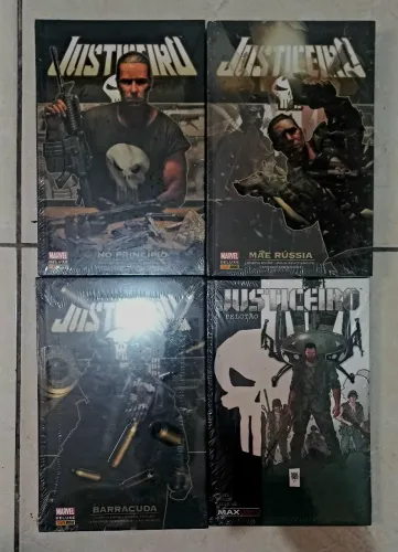 Coleção de HQs Capa Dura - Marvel Deluxe Justiceiro por Garth Ennis