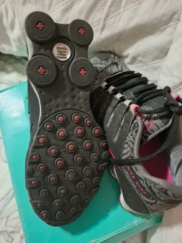 Tenis Nike shox