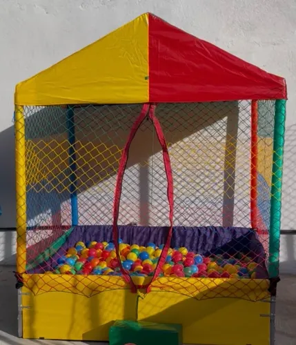 Piscina de bolinha