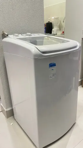 Vendo máquina de lavar roupas 8,5kg