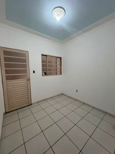 alugo casa no condomínio savio brandao coxipo