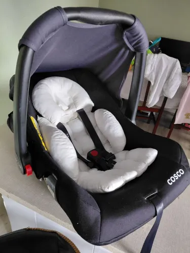 Bebê Conforto Cosco Preto SEM BASE