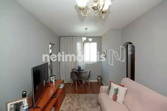 Apartamento 2 quartos para locação no bairro Cidade Jardim.