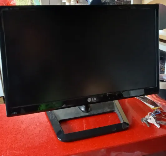 Monitor TV LG