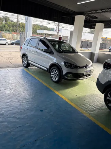 Volkswagen Spacecross 1.6 MI Total Flex 16V 2016
