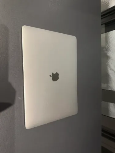 MacBook Pro Touch Bar 2019