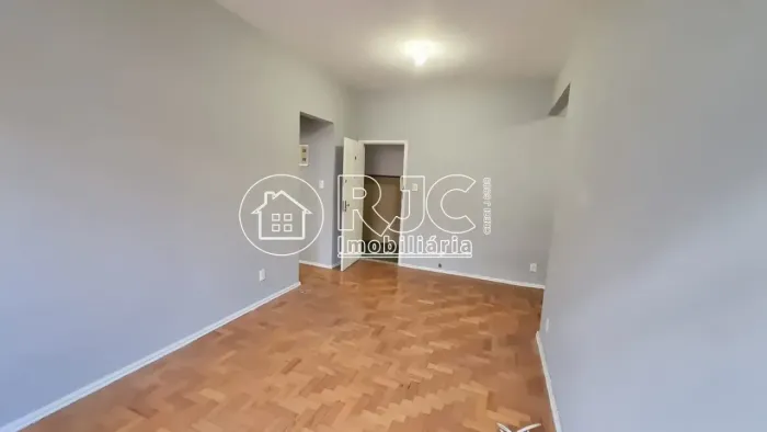Imóvel para venda tem 54 metros quadrados com 1 quarto em Tijuca - Rio de Janeiro - RJ