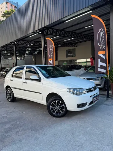 Fiat Palio 1.0 Cel. Econ./italia F.flex 8V 4P 2014
