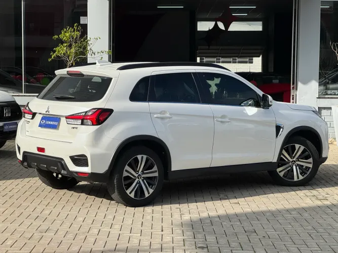 Mitsubishi Outlander Sport HPE 2.0 16V Flex AUT 2021