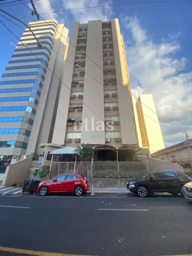 Apartamento Amplo 116m² à Venda no Edifício Humaitá Vila Redentora - Divisa com o Centro