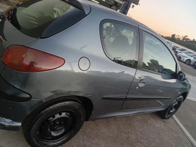 Peugeot 206 Selection/ Sensation 1.0 16V 5P 2005