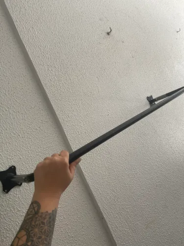 VENDO 1 arara e 2 gradil para loja ou bazar