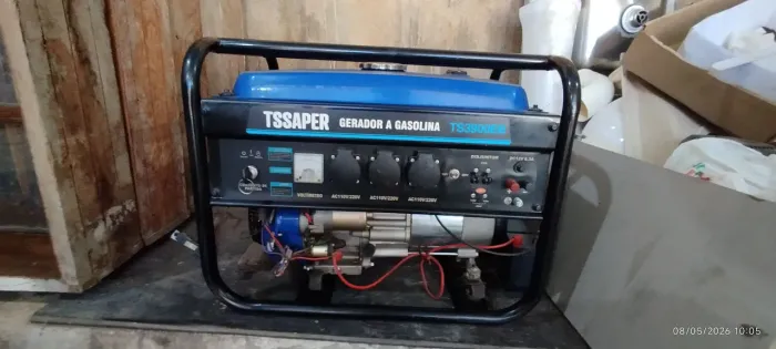 Vendo gerador 110/220 TSSAPPER 7HP