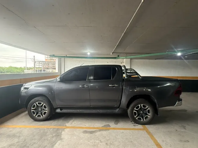 Toyota Hilux CD SRX 4X4 2.8 TDI 16V Diesel Aut. 2022