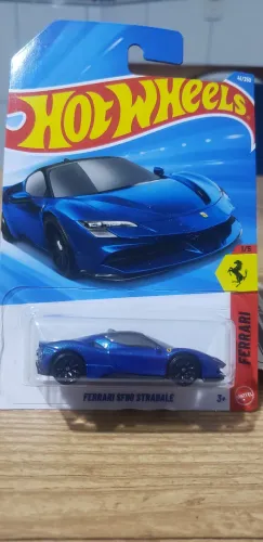 Hotwheels ferrari sf90 stradale.