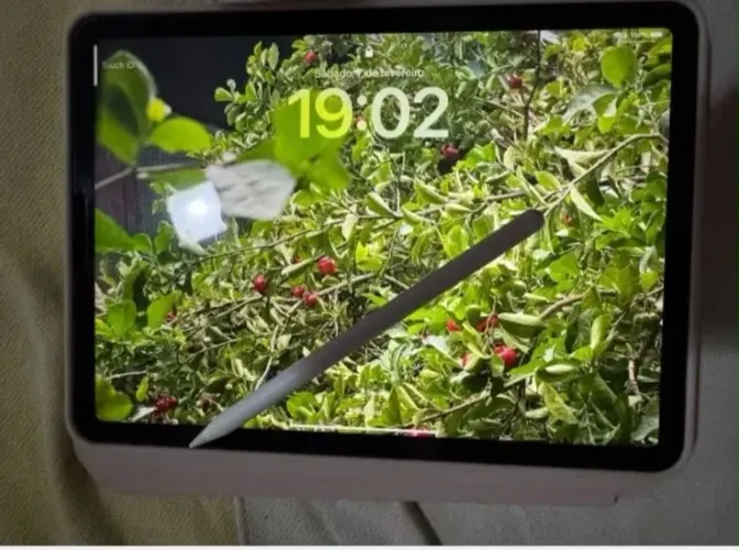 Vendo IPAD AIR 256GB com Apple Pencil 2? geração 