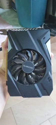 GTX 1650 4gb GDDR6
