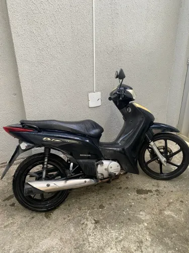 Honda Biz 125 ex 2011