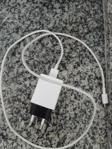 Vendo celular usado funcionando perfeitamente