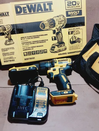 Parafusadeira Dewalt 20v
