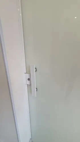PORTAS BLINDEX DE CORRER - VIDRO + ALUMÍNIO - 1,00 x 2,15 m