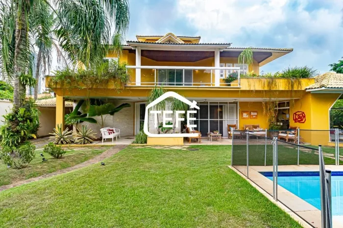 CASA para LOCAÇÃO na BARRA - 4 SUÍTES - Condomínio Porto dos Cabritos - R$ 18.000,00 - Rio