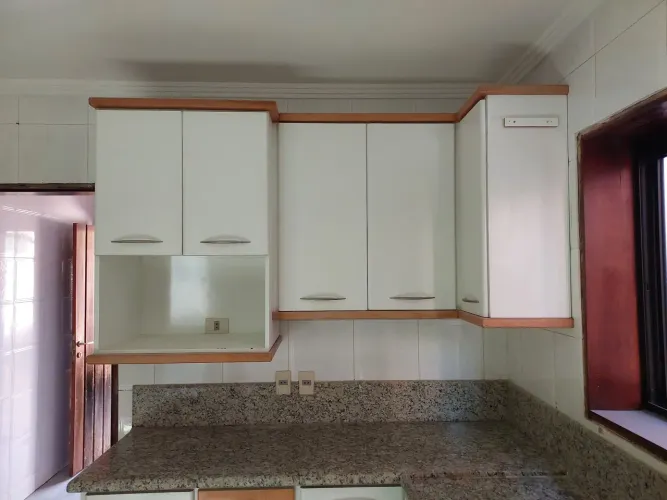 Armarios em fórmica em ótimo estado 1,20 e 1,80 m