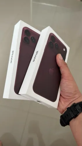 iPhone 18 Pro Max | Novo | Bordô | 256gb
