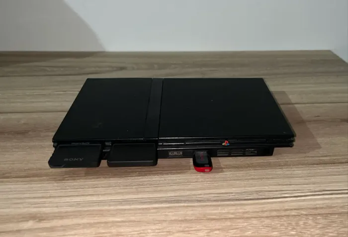 PlayStation 2 Slim Original + Controle Original + 3 Memory Cards + Adaptador HDMI