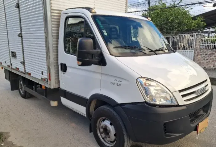 Iveco Daily 35s14 3.0 16V Turbo Diesel Mec. 2012