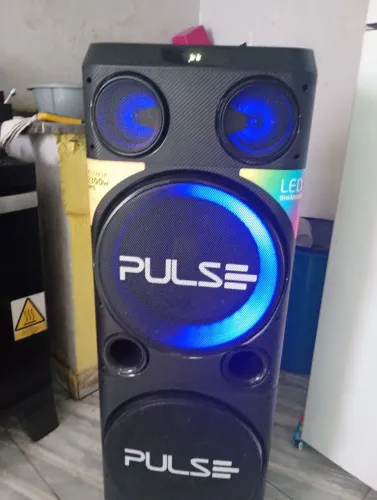 Caixa 2300w de potência