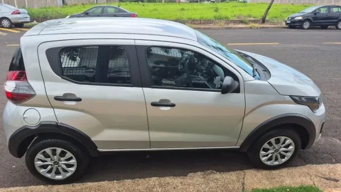 Fiat Mobi Like 1.0 Fire Flex 5P. 2023