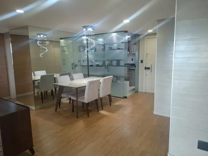 APARTAMENTO MOBILIADO COM 3 SUÍTES NO BAIRRO ADRIANOPOLIS ( CONDOMÍNIO VILLE DE FRANCE )