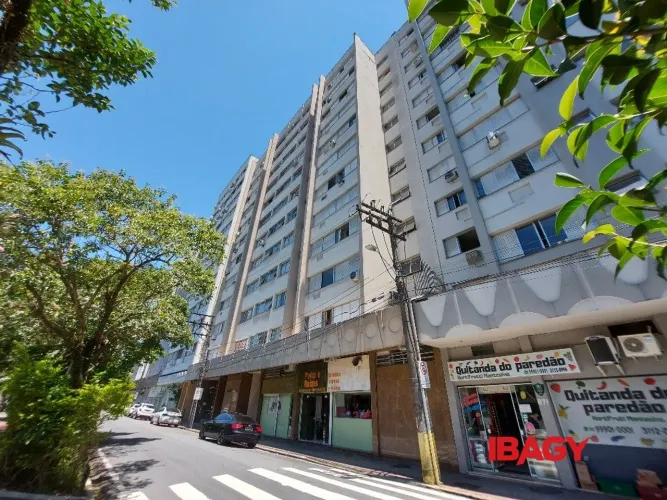 Excelente Garagem 0 dormitório(s) em Centro - Florianópolis