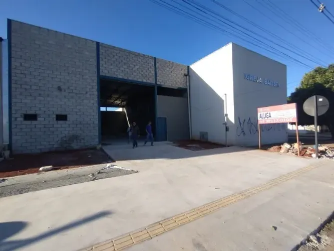 Galpão Comercial Novo para Locação na Av. V8 (Anel Viário) - Papillon Park