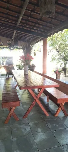 Mesa com 2 banco