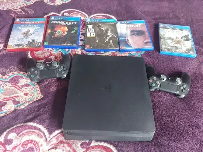 Ps4 2 controle 10 jogos 1 tr de memória