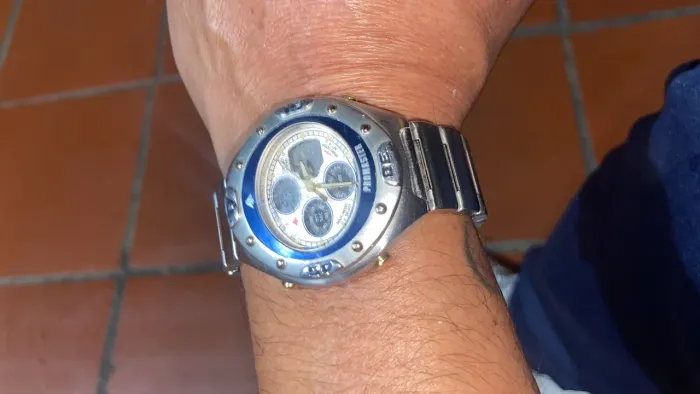 Relógio citizen pro master