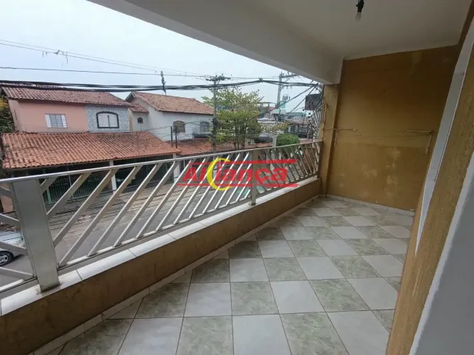 Casa com 2 quartos para alugar, 65 m² - Jardim Presidente Dutra - Guarulhos
