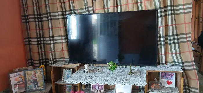 Vendo TV de 50 polegadas Philips 