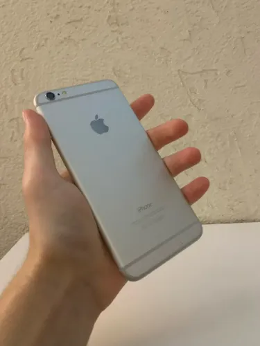 Iphone 6 plus com película